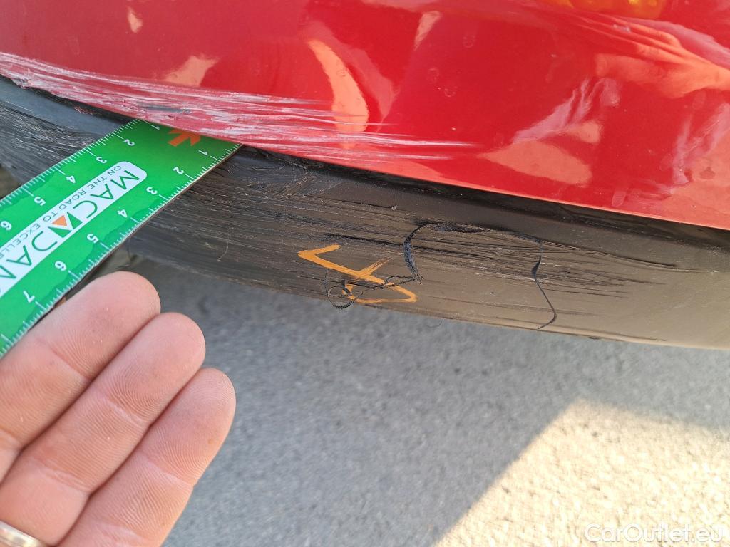  Citroen  C3 CITROEN  / 2020 / 5P / berlina con portón Turbo 100 Max #5