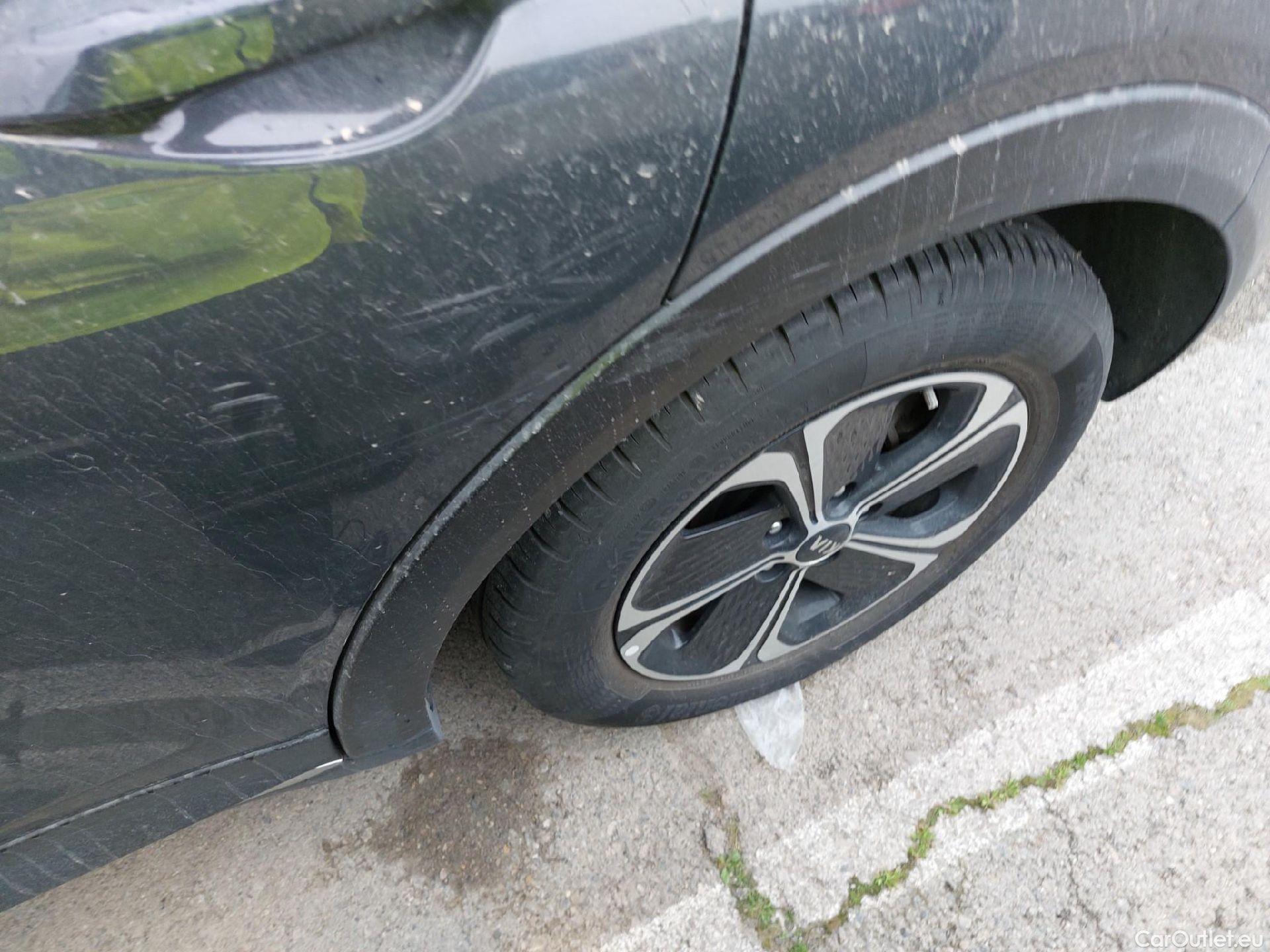  KIA  XCeed KIA  1.6 GDi PHEV 104kW (141CV) eDrive (AC) #17