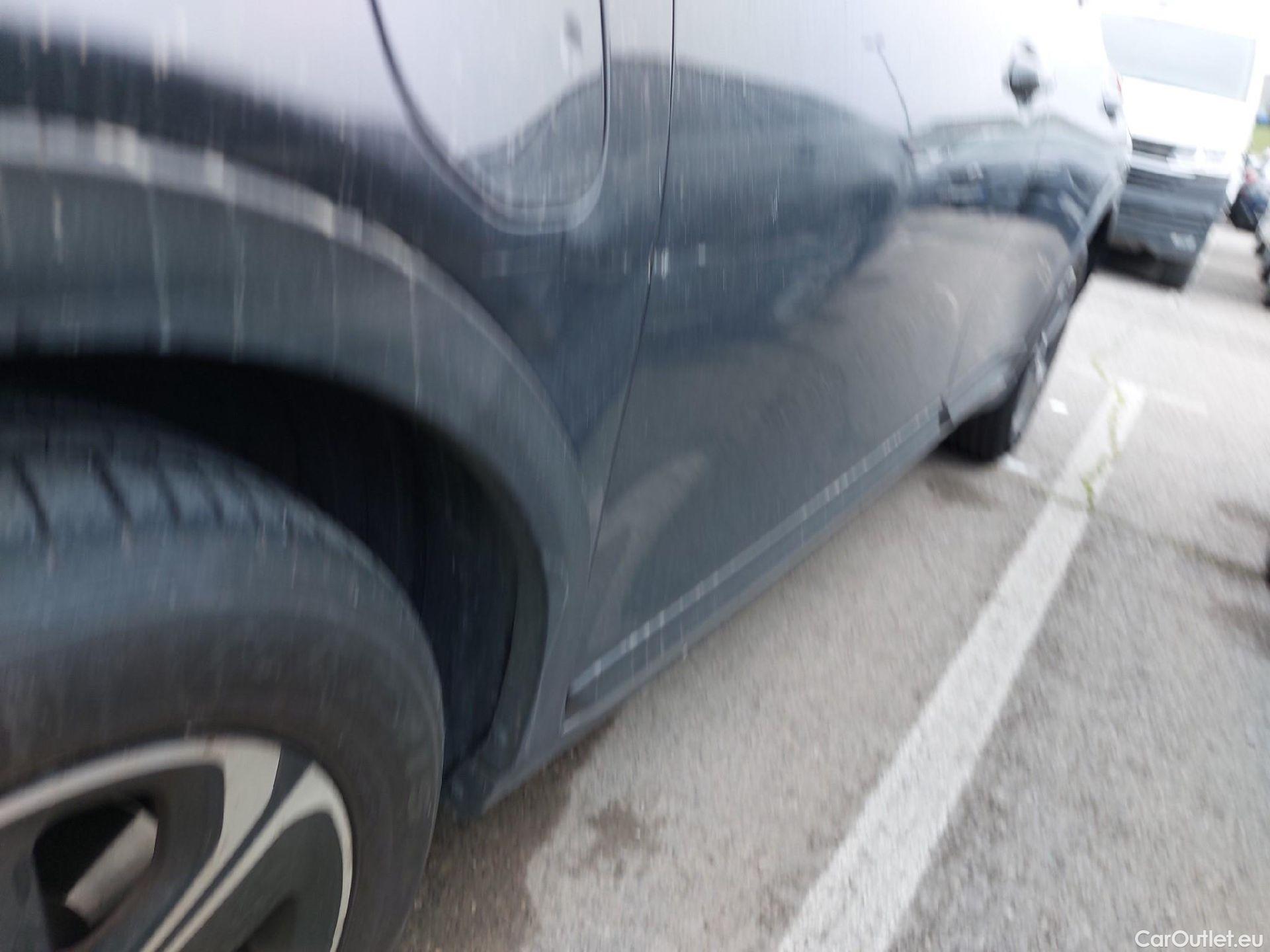  KIA  XCeed KIA  1.6 GDi PHEV 104kW (141CV) eDrive (AC) #14