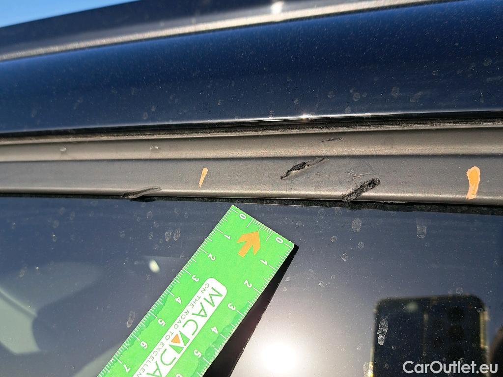  Citroen  C3 CITROEN  / 2020 / 5P / berlina con portón Turbo 100 Max #33