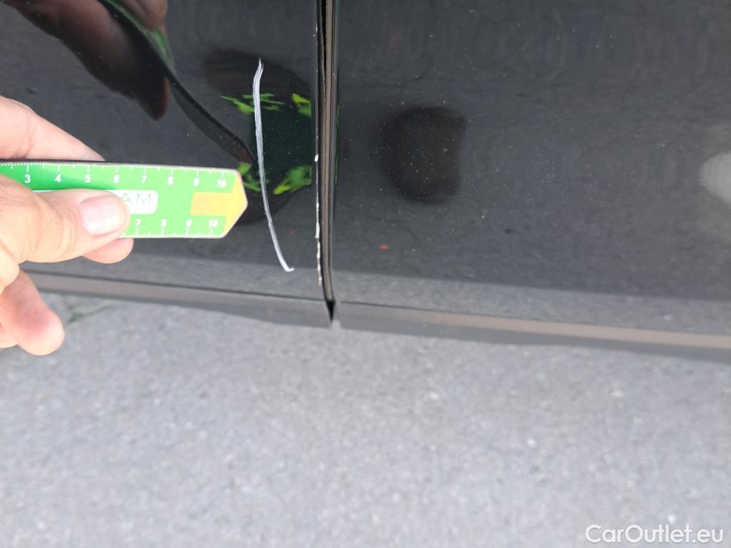  Bmw  X2 BMW   sDrive18i (CX3) #12