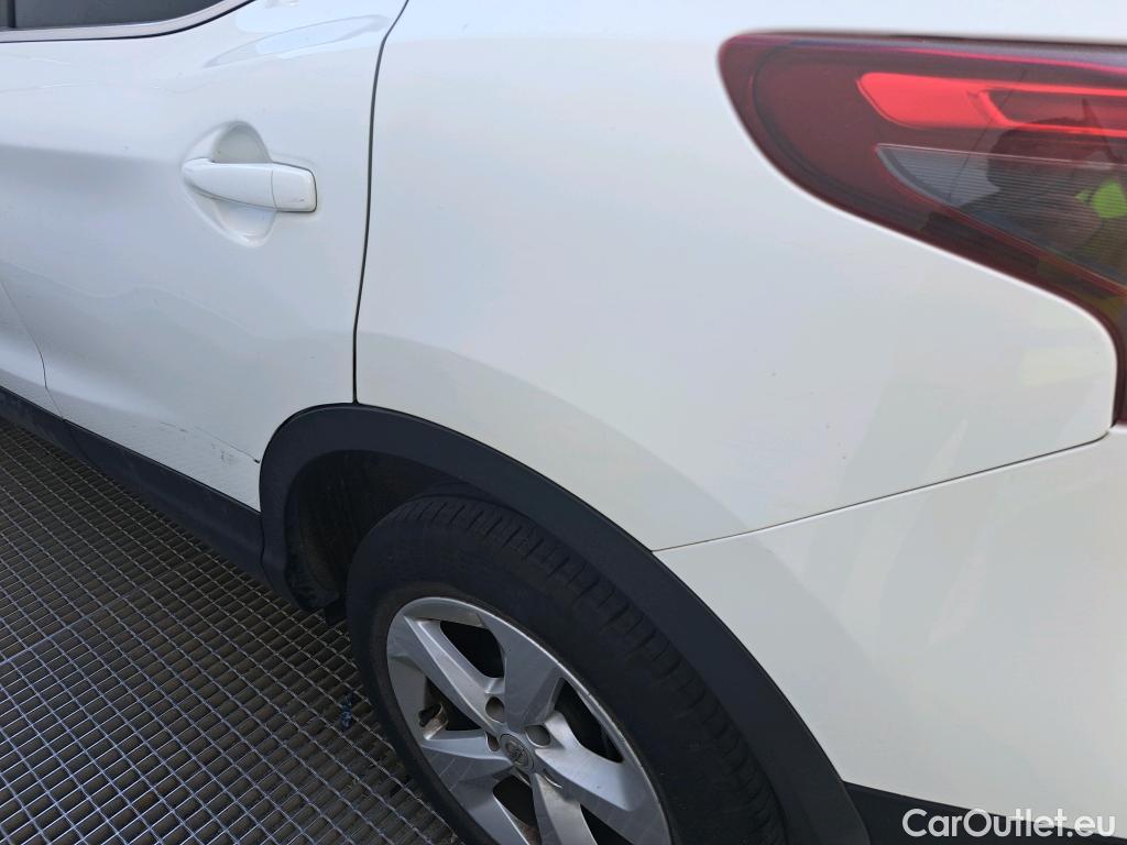  Nissan  Qashqai NISSAN  / 2017 / 5P / todoterreno dCi 85 kW (115 CV) ACENTA #37