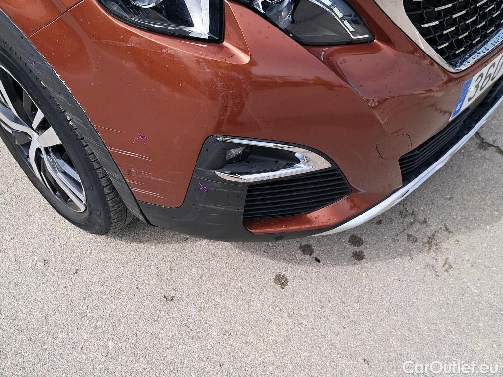  Peugeot  3008 PEUGEOT  / 2016 / 5P / todoterreno 1.2 PURETECH 96KW (130CV) ALLURE EAT8 #21