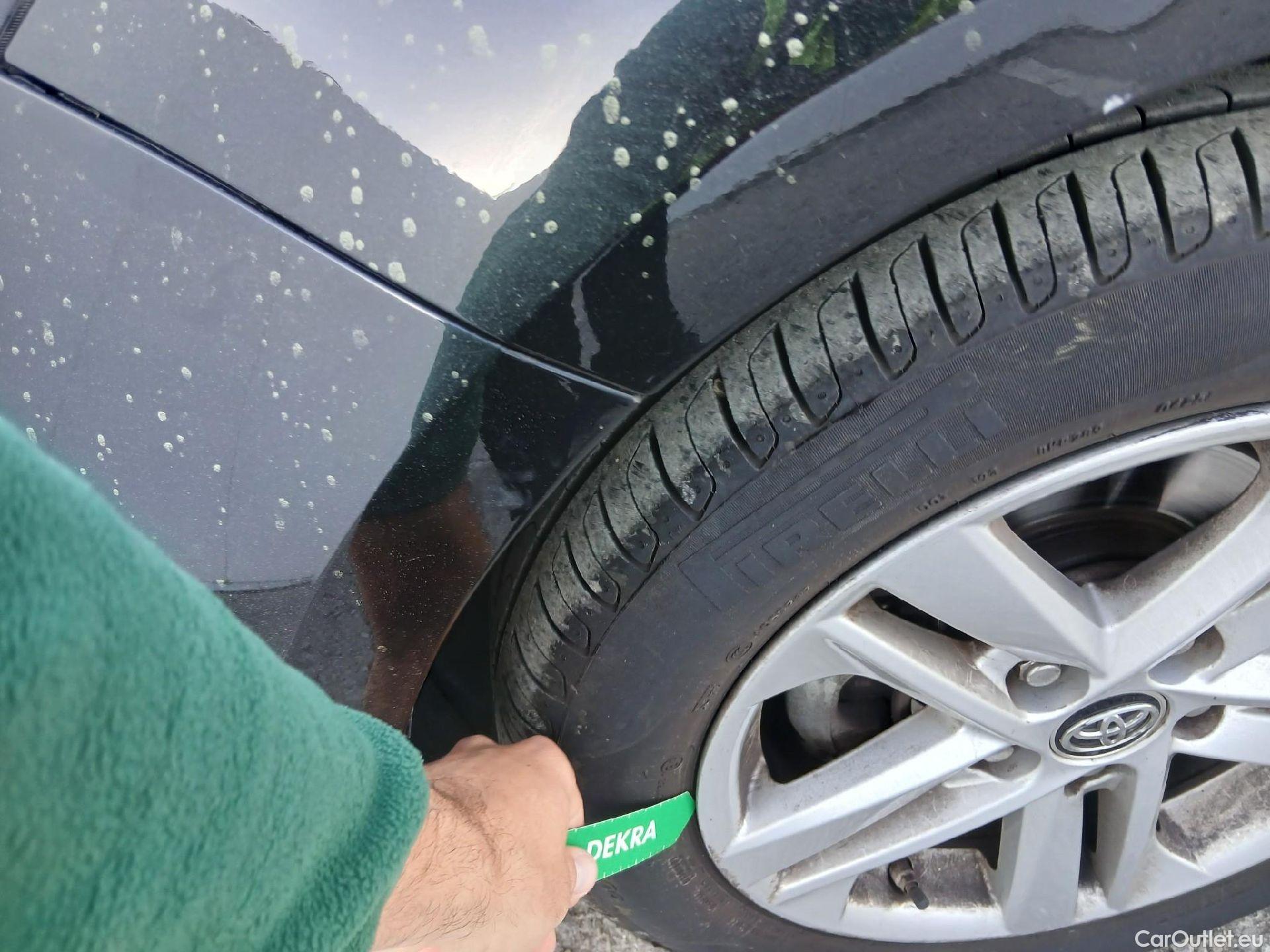  Toyota  Corolla TOYOTA  1.8 125H ACTIVE TECH E-CVT #3