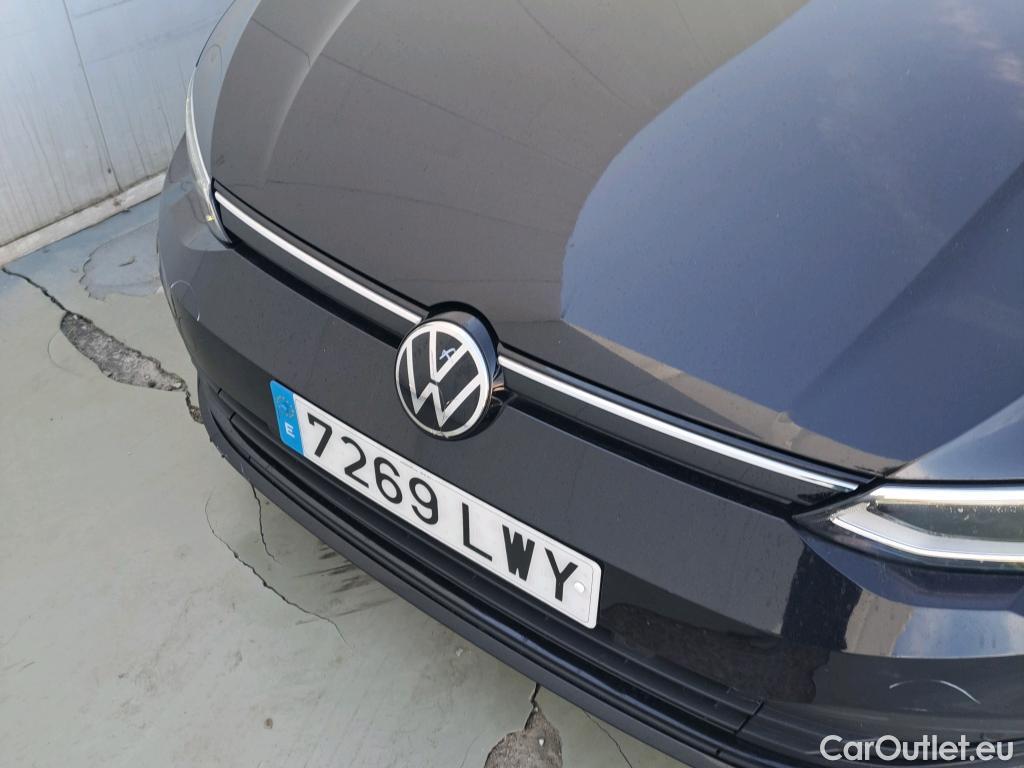  Volkswagen  Golf  VOLKSWAGEN / 2020 / 5P / berlina con portón Life 1.0 TSI 81kW (110CV) #27