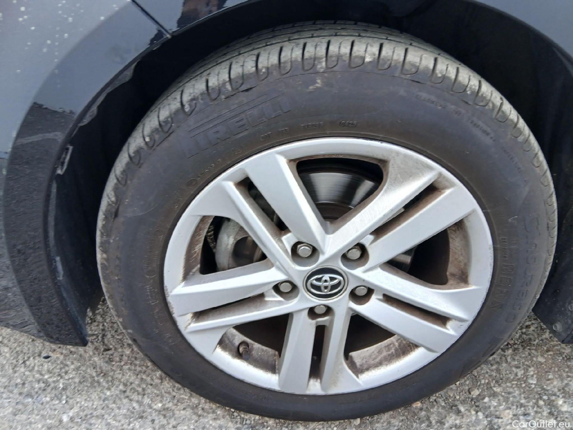  Toyota  Corolla TOYOTA  1.8 125H ACTIVE TECH E-CVT #4