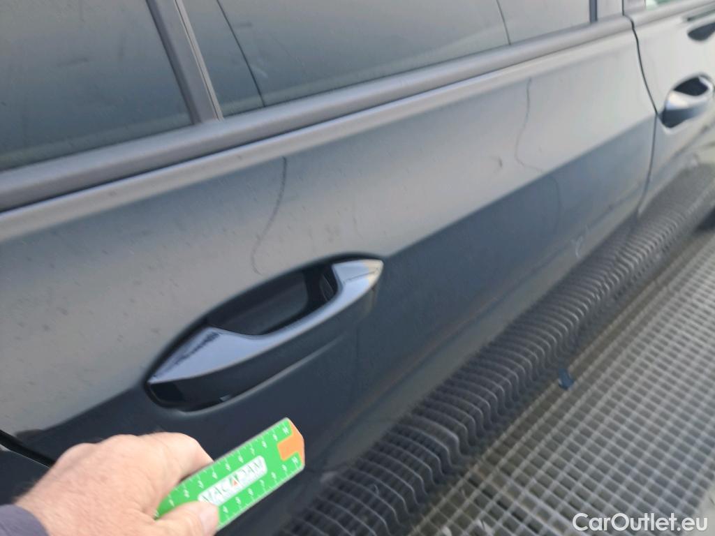  Volkswagen  Golf  VOLKSWAGEN / 2020 / 5P / berlina con portón Life 1.0 TSI 81kW (110CV) #10