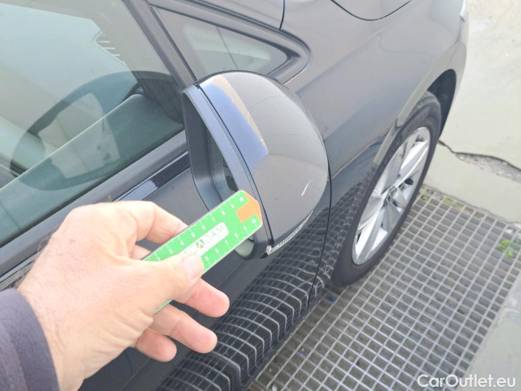  Volkswagen  Golf  VOLKSWAGEN / 2020 / 5P / berlina con portón Life 1.0 TSI 81kW (110CV) #33