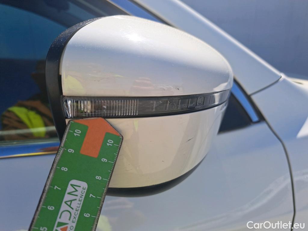  Nissan  Qashqai NISSAN  / 2017 / 5P / todoterreno dCi 85 kW (115 CV) ACENTA #28