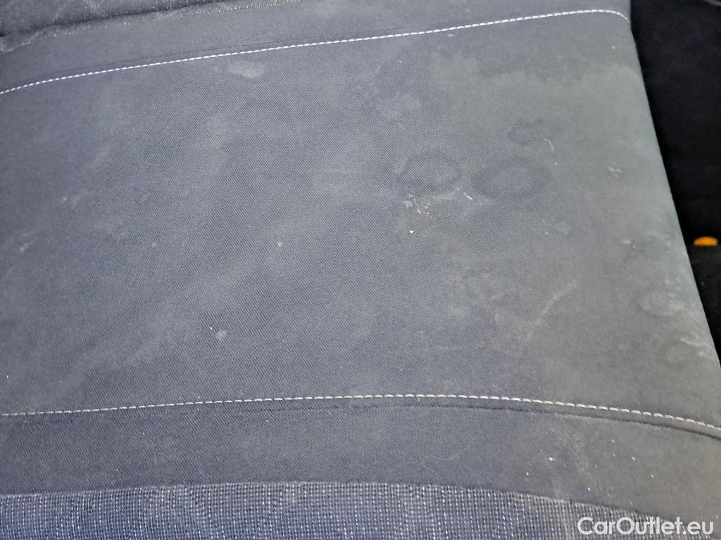  Volkswagen  Golf  VOLKSWAGEN / 2020 / 5P / berlina con portón Life 1.0 TSI 81kW (110CV) #14