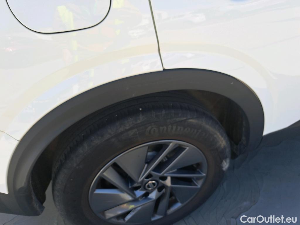  Nissan  Qashqai NISSAN  / 2021 / 5P / todoterreno DIG-T 103kW (140CV) mHEV 4x2 Acenta #29