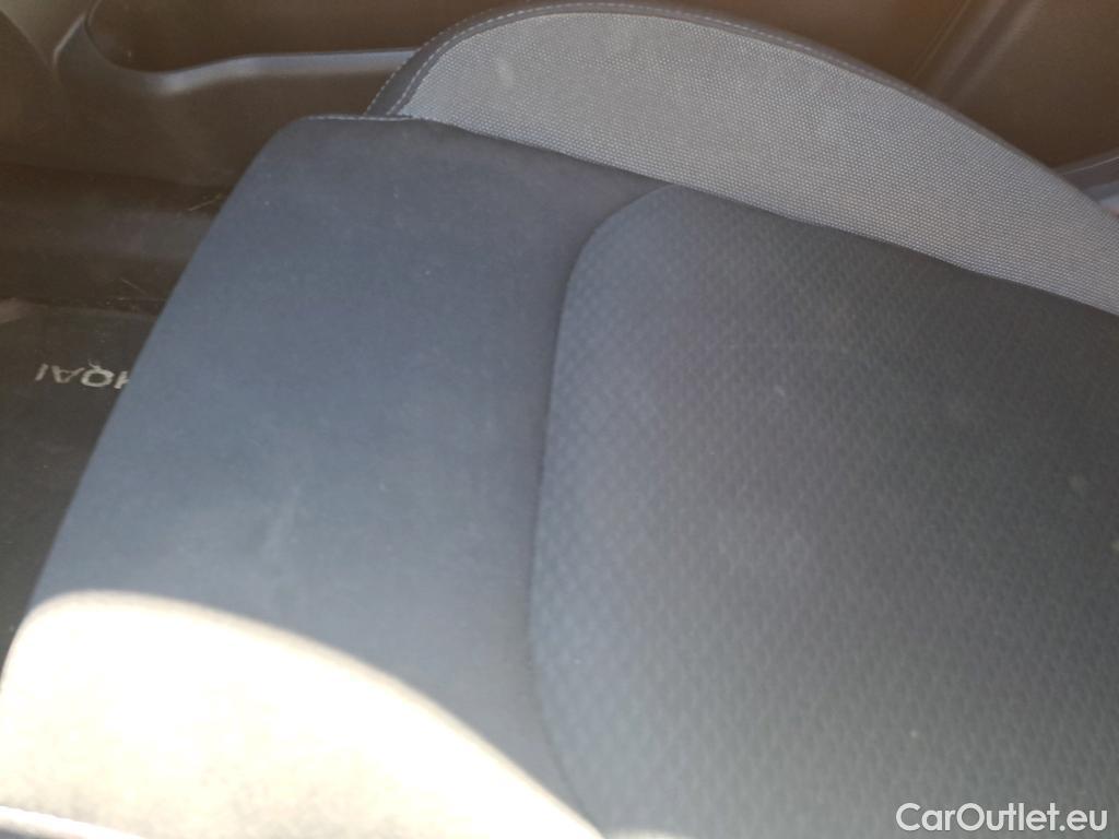  Nissan  Qashqai NISSAN  / 2017 / 5P / todoterreno DIG-T 103 kW (140 CV) E6D N-CONNECTA #19