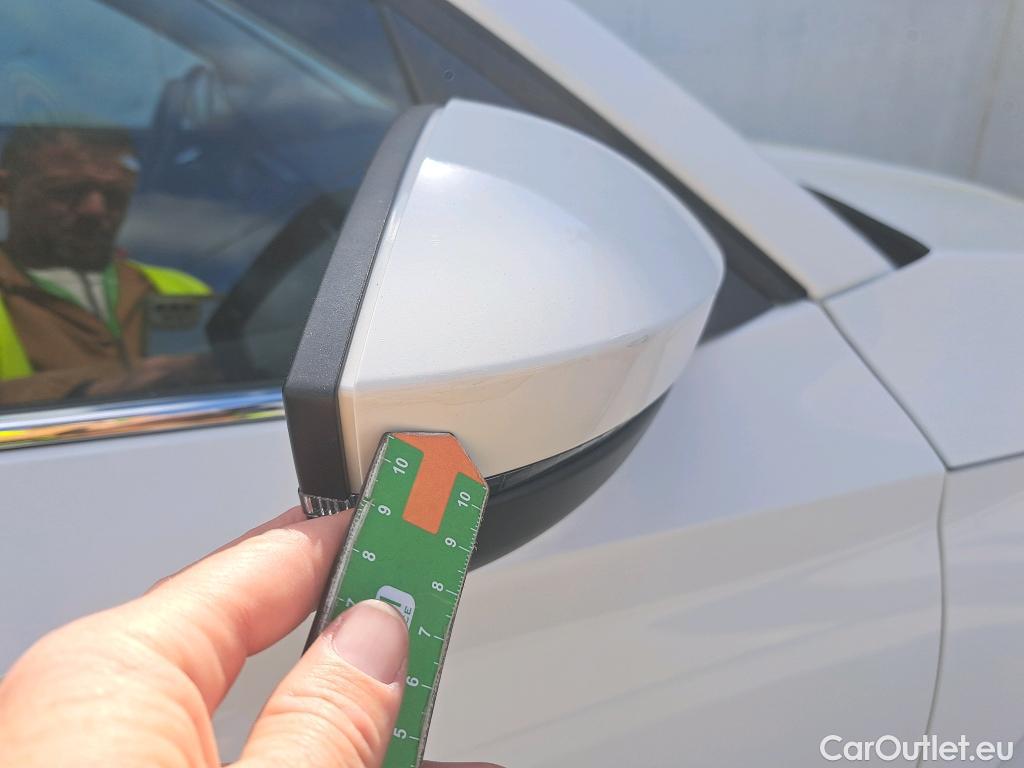  Skoda  KAMIQ SKODA  1.0 TSI 81kW (110CV) DSG Ambition (CX) #8