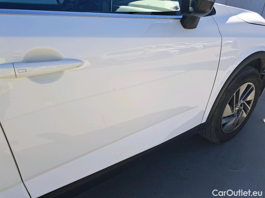  Nissan  Qashqai NISSAN  / 2021 / 5P / todoterreno DIG-T 103kW (140CV) mHEV 4x2 Acenta #19