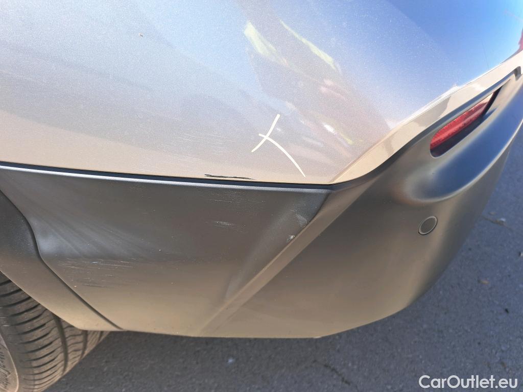  Nissan  Qashqai NISSAN  / 2017 / 5P / todoterreno DIG-T 103 kW (140 CV) E6D N-CONNECTA #26