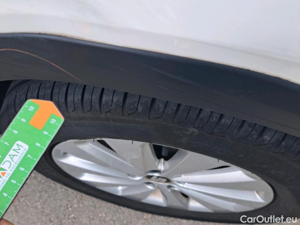  Seat  Arona SEAT  / 2017 / 5P / todoterreno 1.0 TSI 70kW (95CV) Style Edition Eco (CX) #47