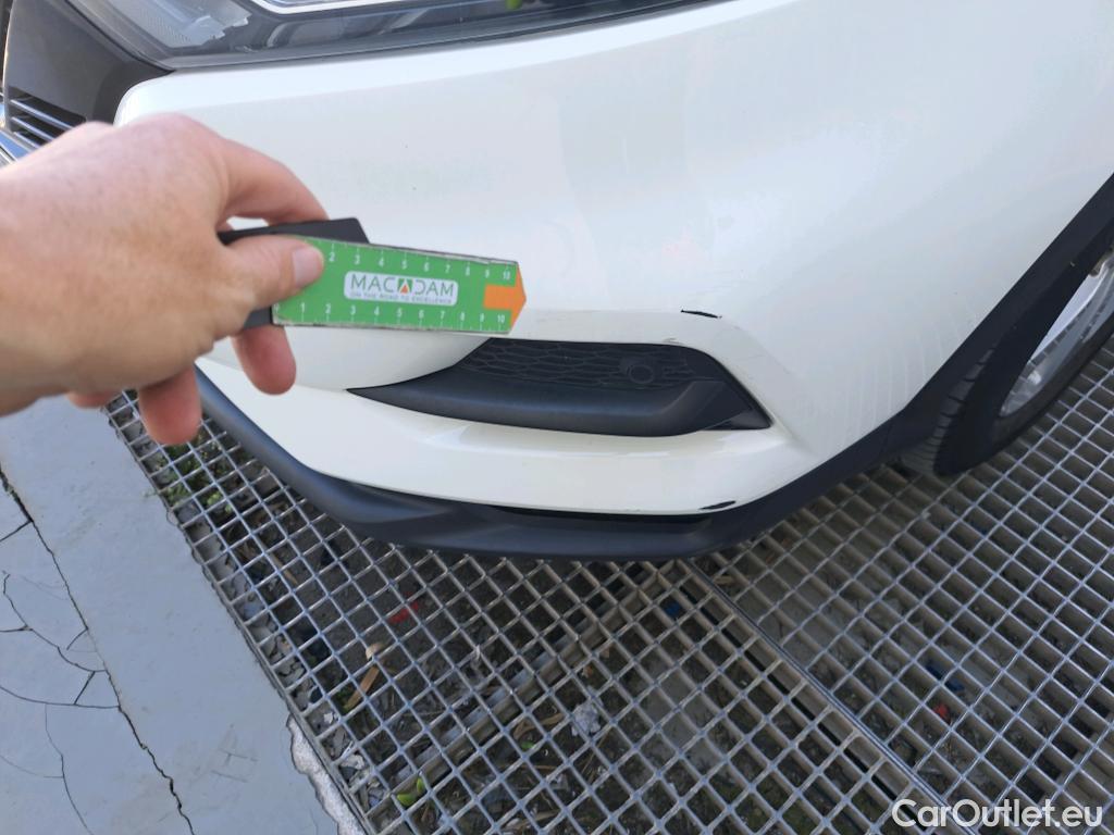  Nissan  Qashqai NISSAN  / 2017 / 5P / todoterreno dCi 85 kW (115 CV) ACENTA #19