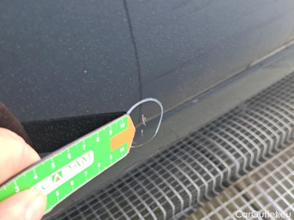  Volkswagen  Golf  VOLKSWAGEN / 2020 / 5P / berlina con portón Life 1.0 TSI 81kW (110CV) #9