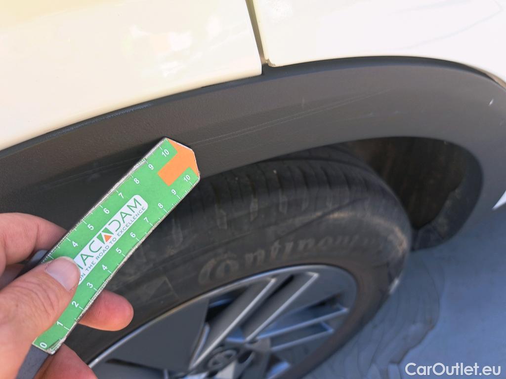  Nissan  Qashqai NISSAN  / 2021 / 5P / todoterreno DIG-T 103kW (140CV) mHEV 4x2 Acenta #30