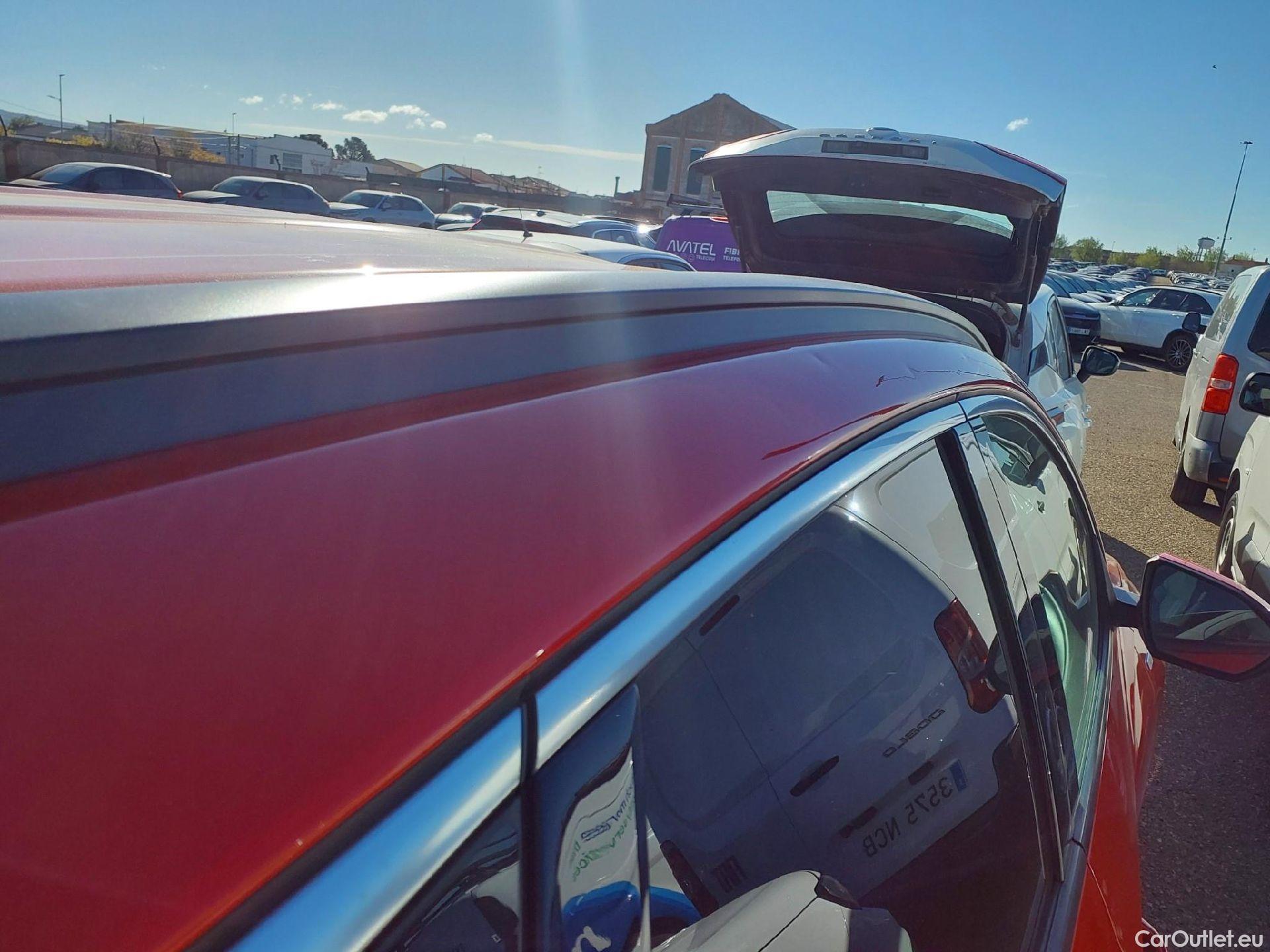  Hyundai  Tucson HYUNDAI  / 2020 / 5P / todoterreno 1.6 CRDI 100kW (136CV) 48V Maxx DCT #13