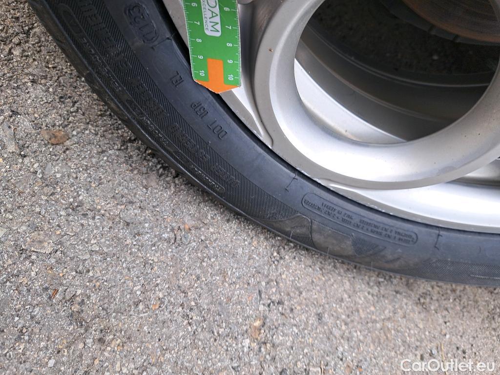  Alfa Romeo  TONALE Alfa Romeo  / 2022 / 5P / todoterreno 1.5 MHEV GASOLINA 130 CV SPRINT FWD #7