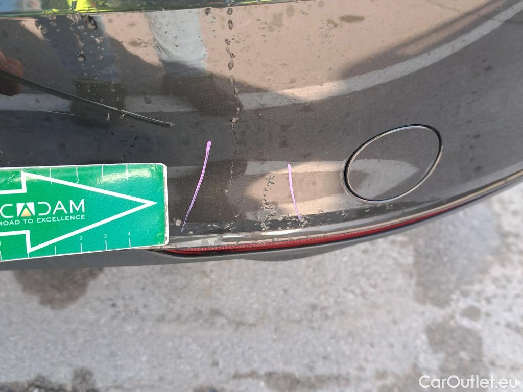  Volkswagen  Passat VOLKSWAGEN  / 2019 / 5P / familiar Variant Executive 1.5 TSI 110kW (150CV) #4