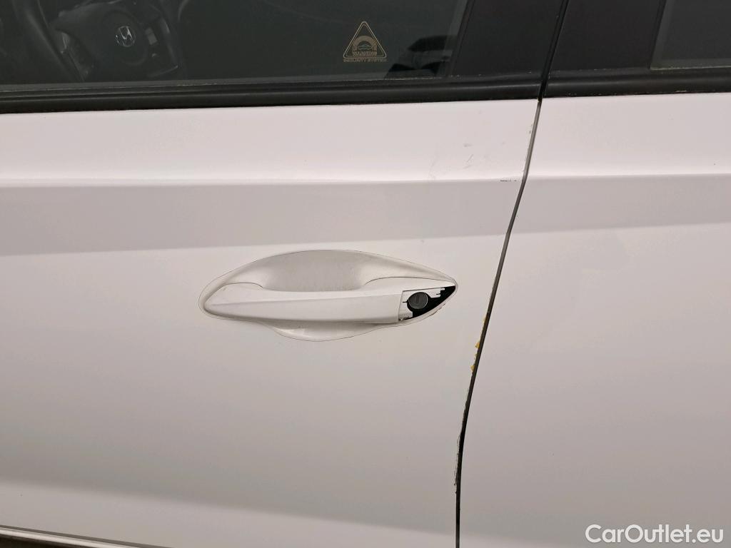  Hyundai  i20 HYUNDAI  / 2020 / 5P / berlina con portón 1.0 TGDI 74kW (100CV) 48V Essence #5