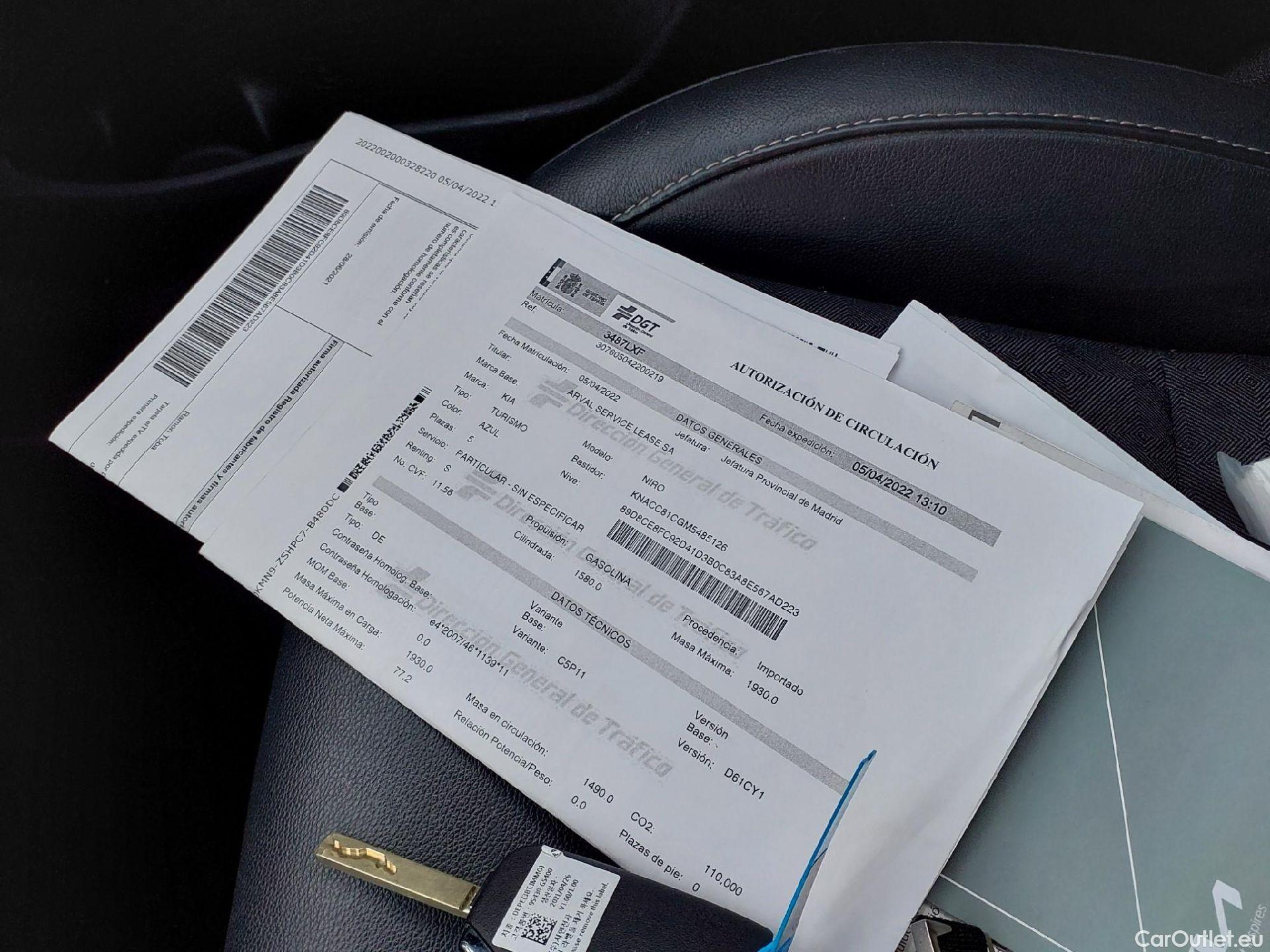  KIA  Niro KIA  / 2019 / 5P / crossover 1.6 GDi HEV 104kW (141CV) Drive #3