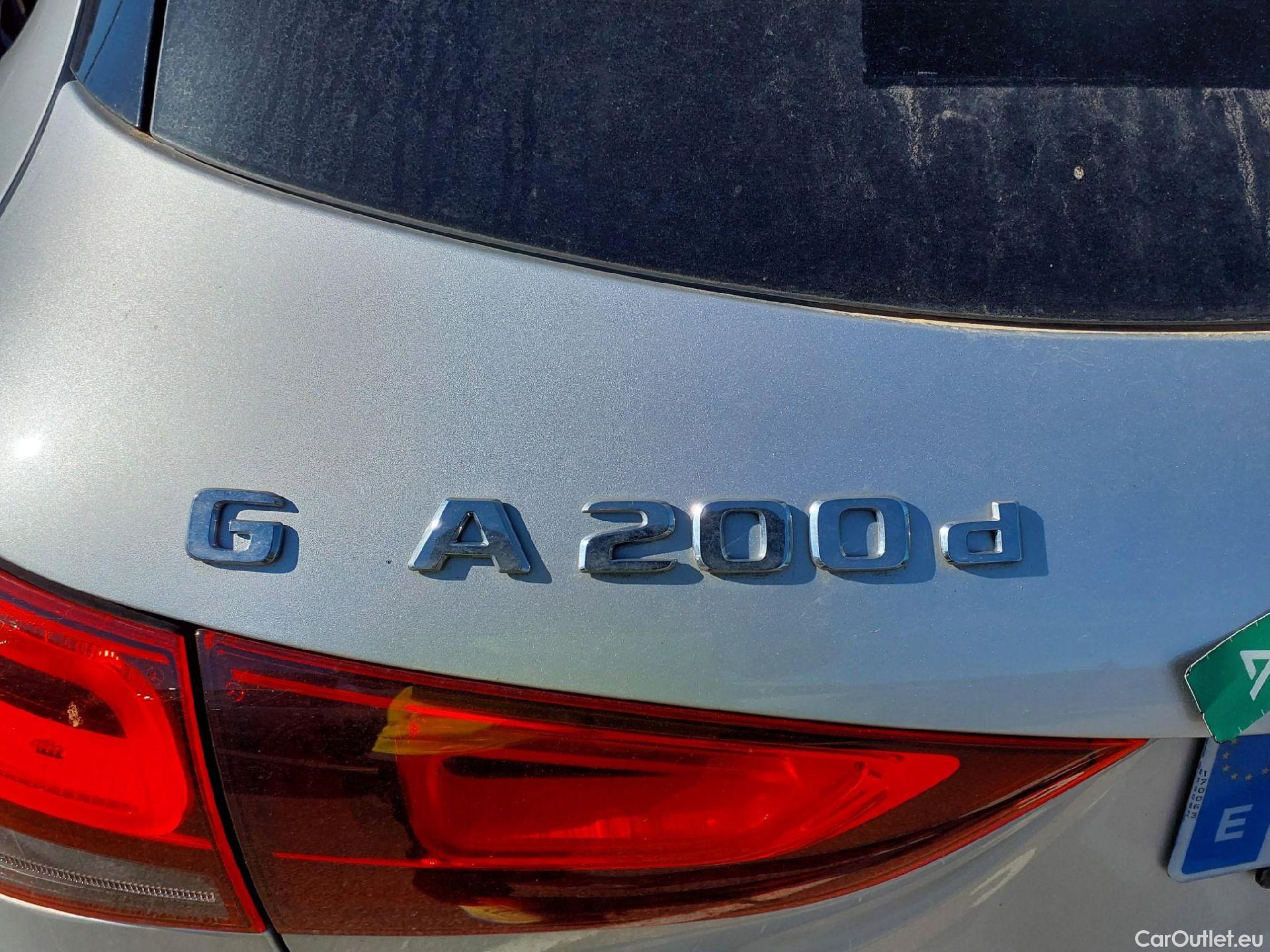  Mercedes  GLA MERCEDES-BENZ  / 2020 / 5P / todoterreno  200 D (AC) #6