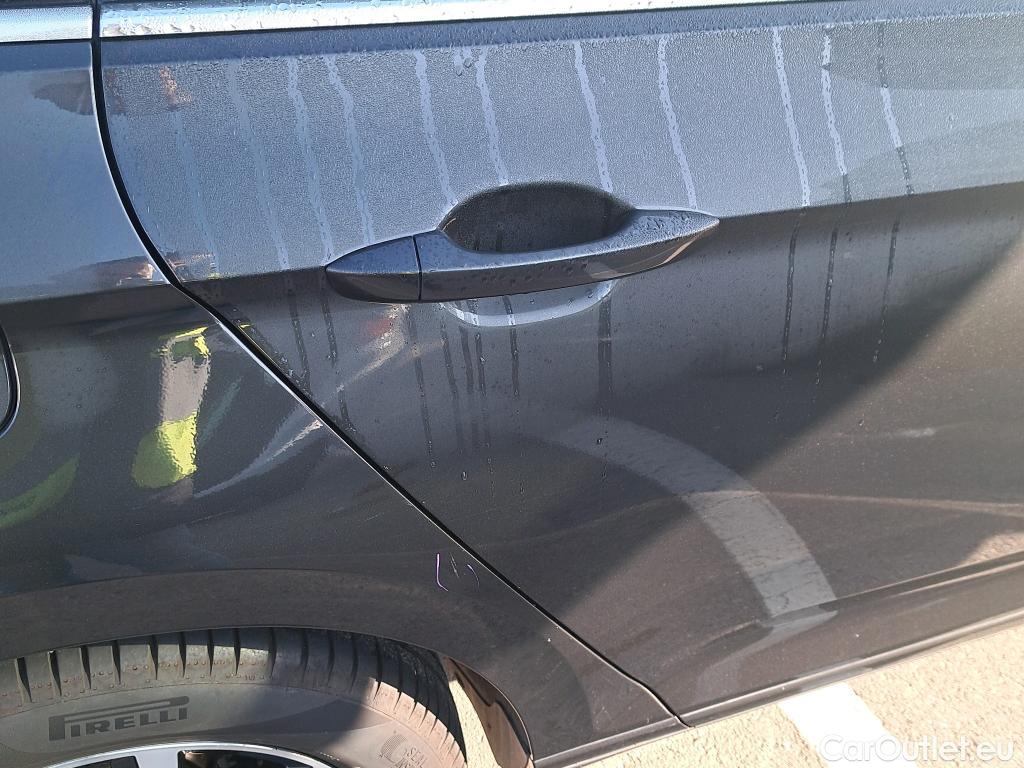  Volkswagen  Passat VOLKSWAGEN  / 2019 / 5P / familiar Variant Executive 1.5 TSI 110kW (150CV) #11