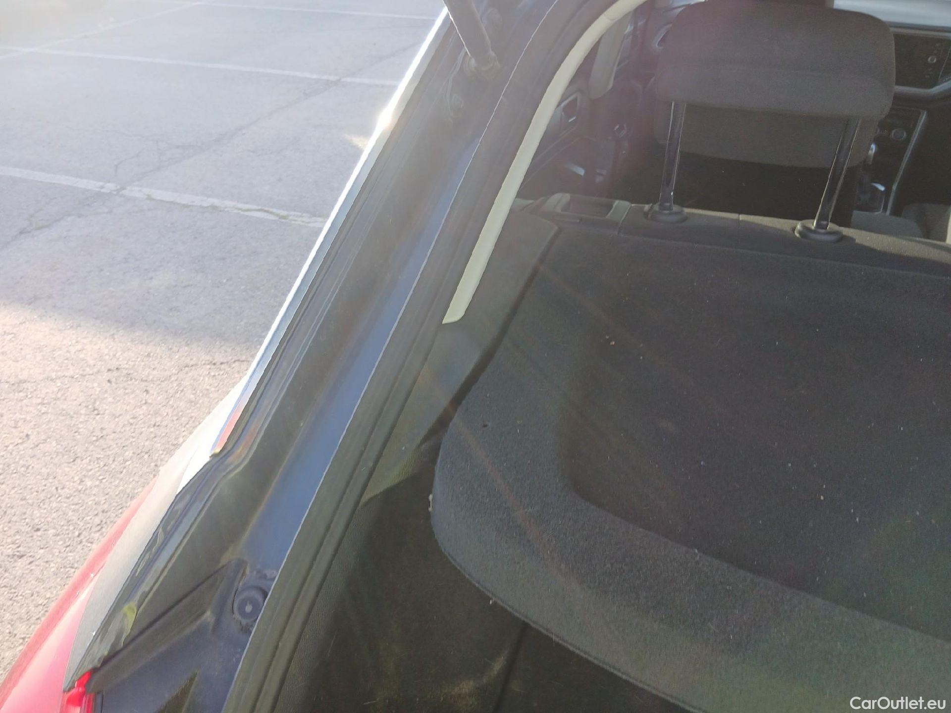  Volkswagen  T-ROC VOLKSWAGEN  / 2017 / 5P / todoterreno Advance 2.0 TDI 110kW (150CV) DSG (AC2) #25