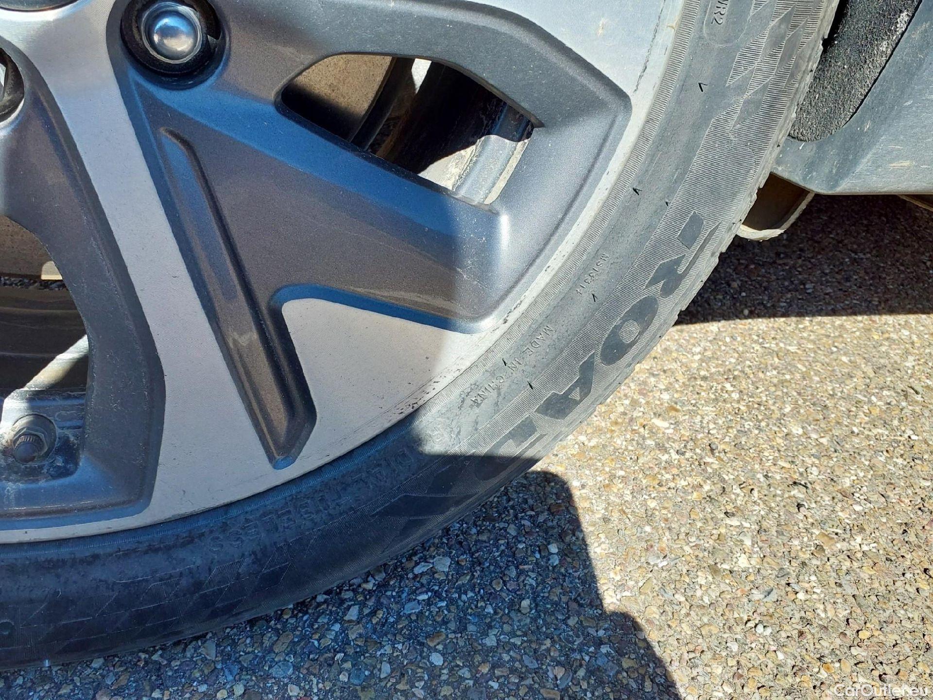  KIA  Niro KIA e- / 2016 / 5P / crossover e- 150kW Emotion (Long Range) #1