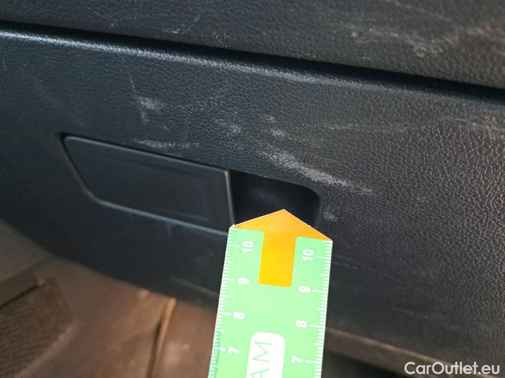  Volkswagen  Golf  VIII Berlina 2.0 TDI 115CV MT6 E6dT #24