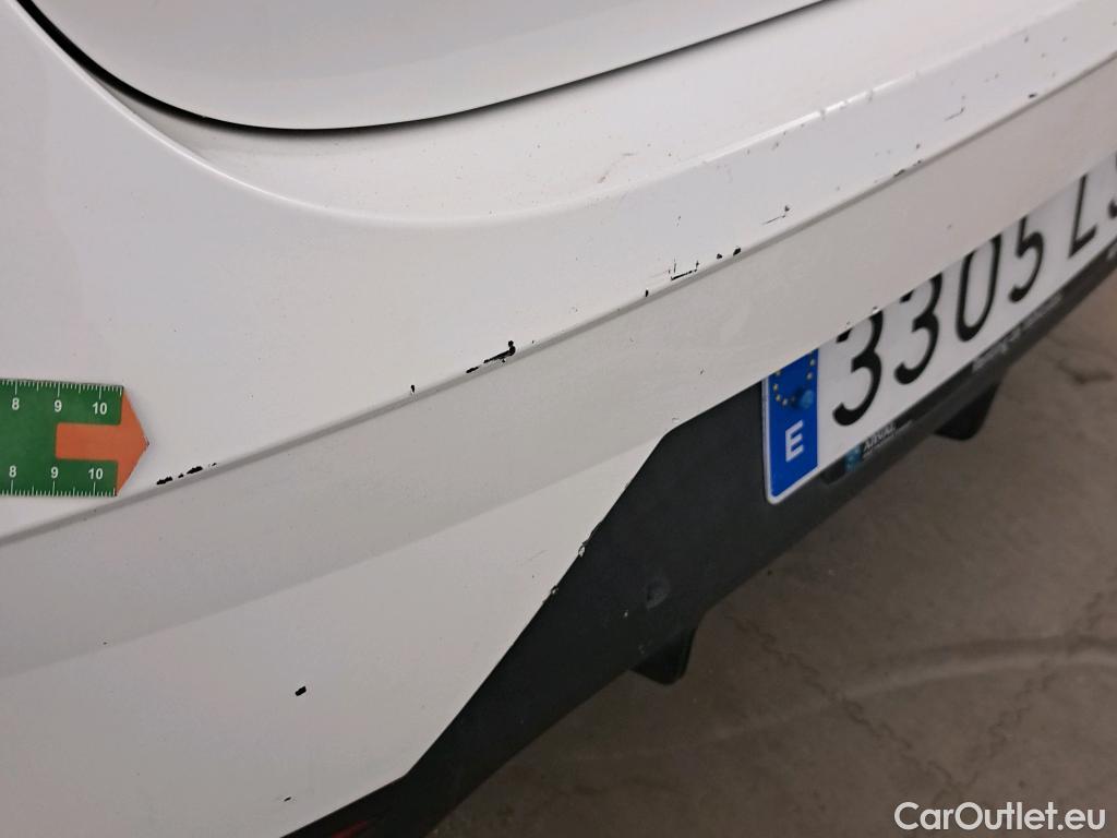  Hyundai  i20 HYUNDAI  / 2020 / 5P / berlina con portón 1.0 TGDI 74kW (100CV) 48V Essence #31