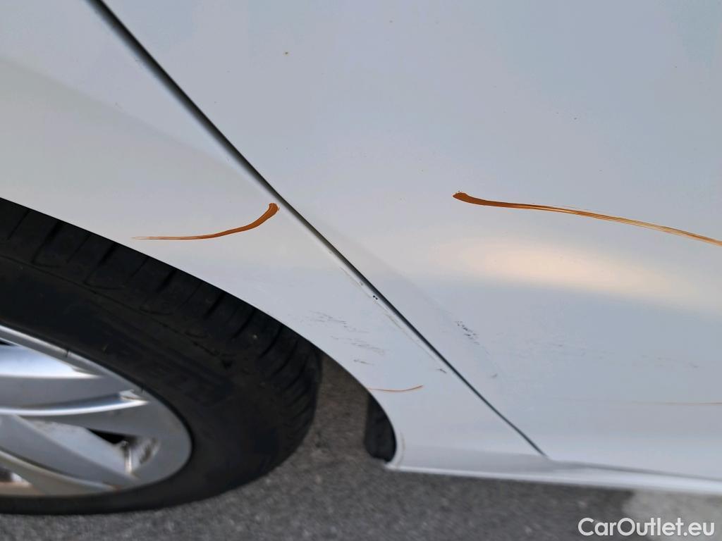  Volkswagen  Golf  VIII Berlina 2.0 TDI 115CV MT6 E6dT #4