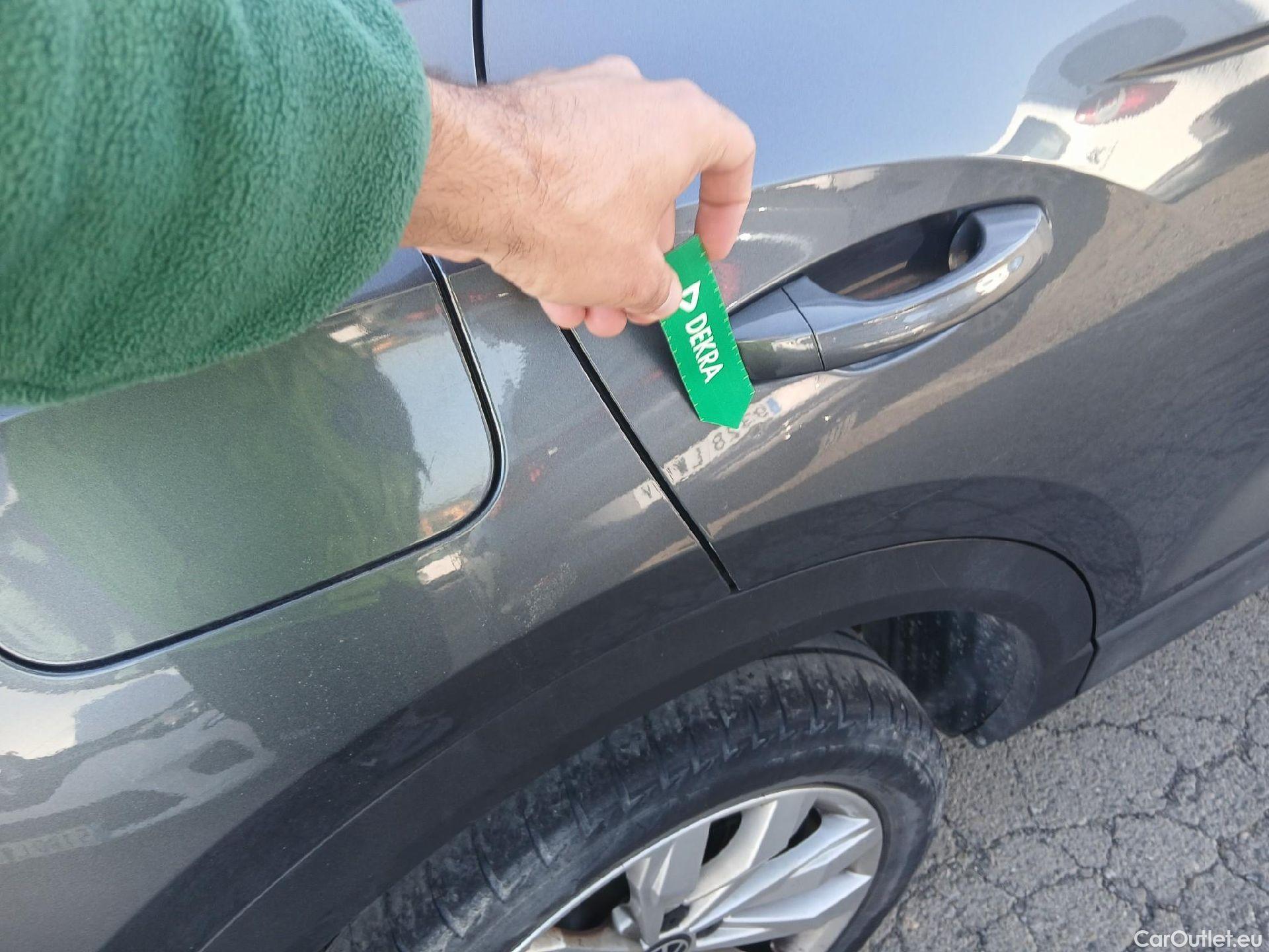  Volkswagen  T-ROC VOLKSWAGEN  / 2017 / 5P / todoterreno Advance 2.0 TDI 110kW (150CV) DSG (AC2) #20