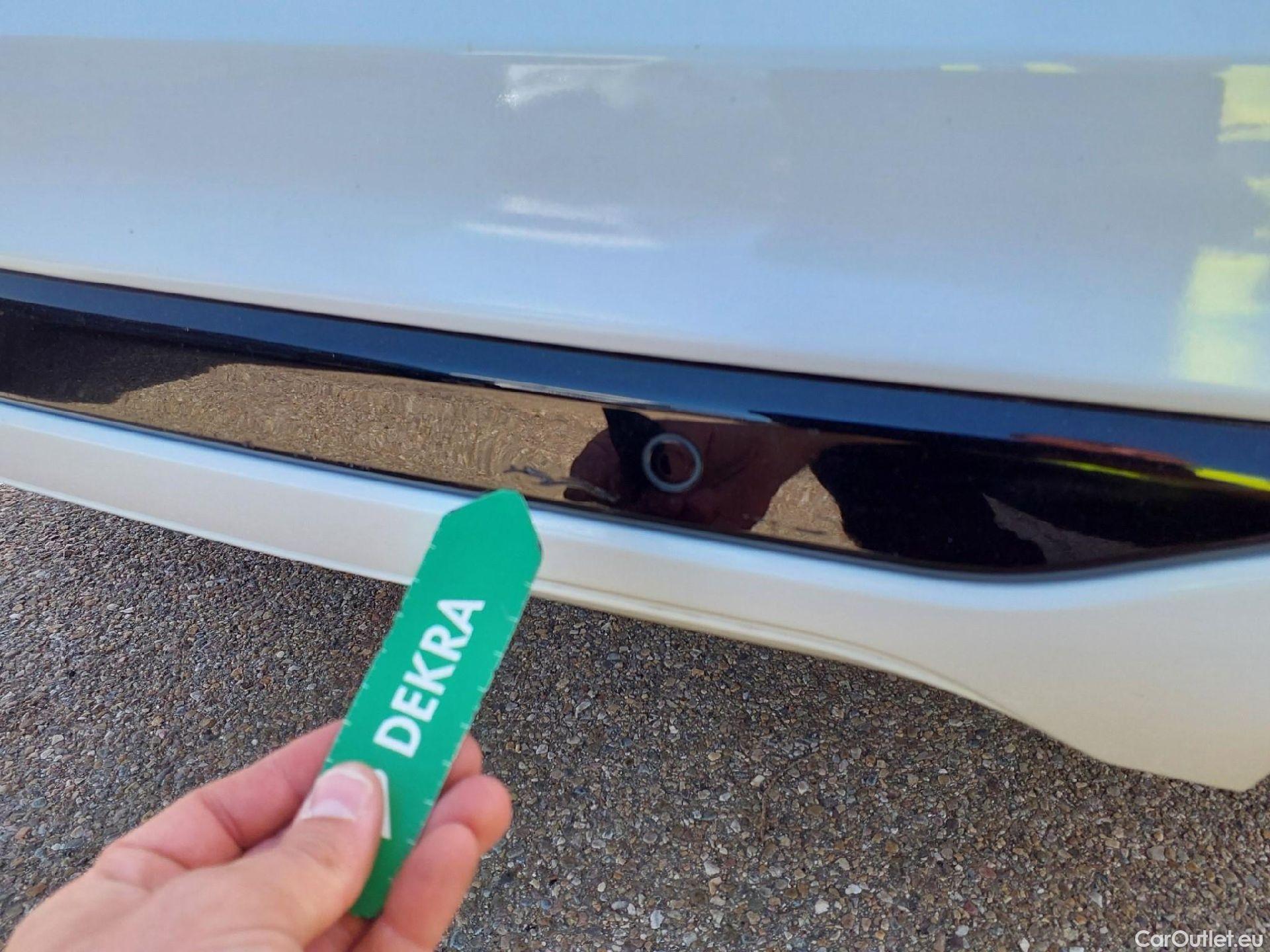  Ford  Kuga FORD  / 2019 / 5P / todoterreno ST-Line X 2.5 Duratec PHEV 165kW Auto #3