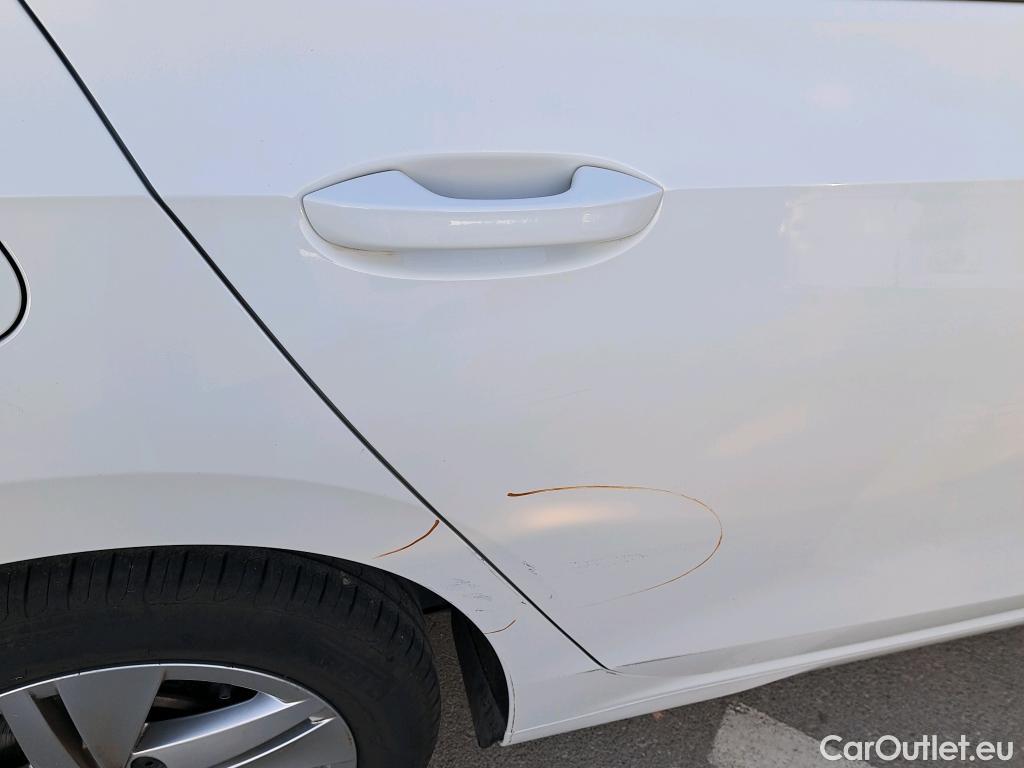  Volkswagen  Golf  VIII Berlina 2.0 TDI 115CV MT6 E6dT #3