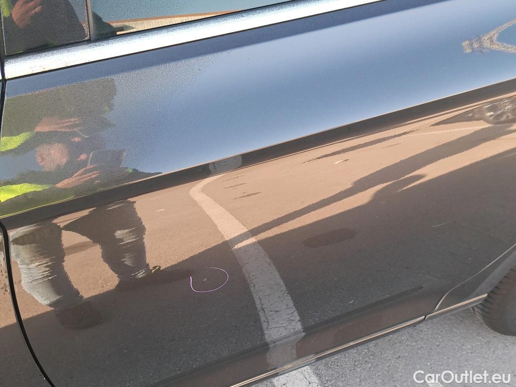  Volkswagen  Passat VOLKSWAGEN  / 2019 / 5P / familiar Variant Executive 1.5 TSI 110kW (150CV) #9