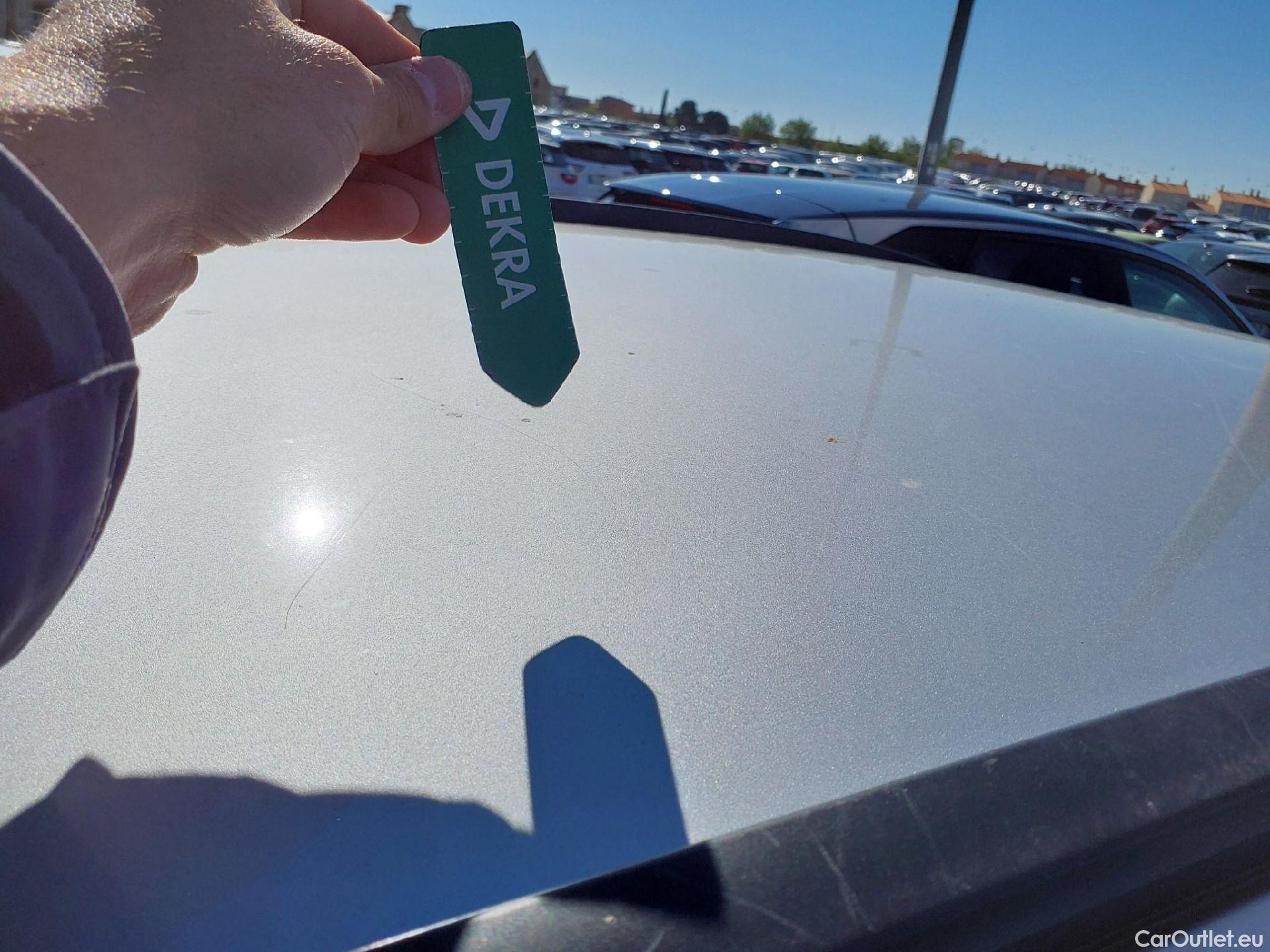  Mercedes  GLA MERCEDES-BENZ  / 2020 / 5P / todoterreno  200 D (AC) #9