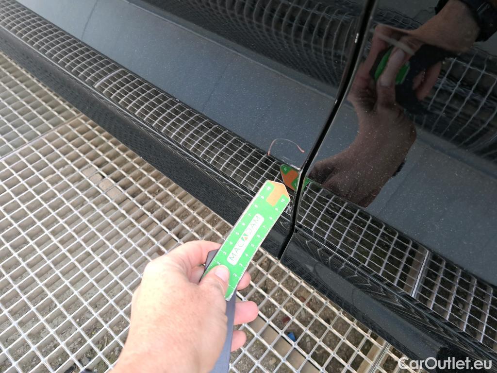  Volvo  XC60 VOLVO  / 2017 / 5P / todoterreno 2.0 B4 D4 AWD Business Plus Auto #4