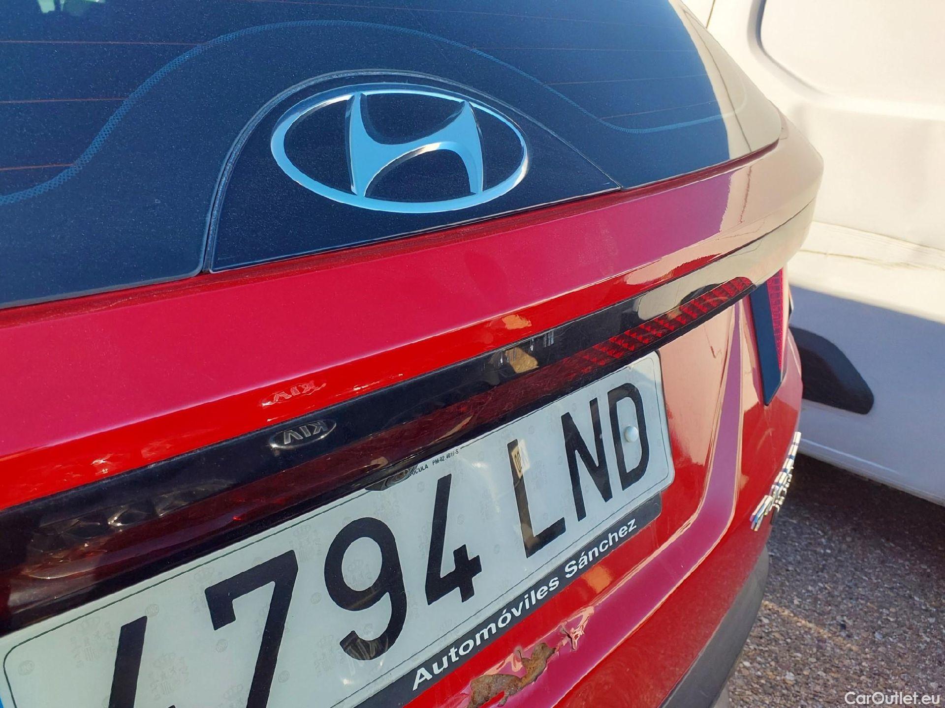  Hyundai  Tucson HYUNDAI  / 2020 / 5P / todoterreno 1.6 CRDI 100kW (136CV) 48V Maxx DCT #27