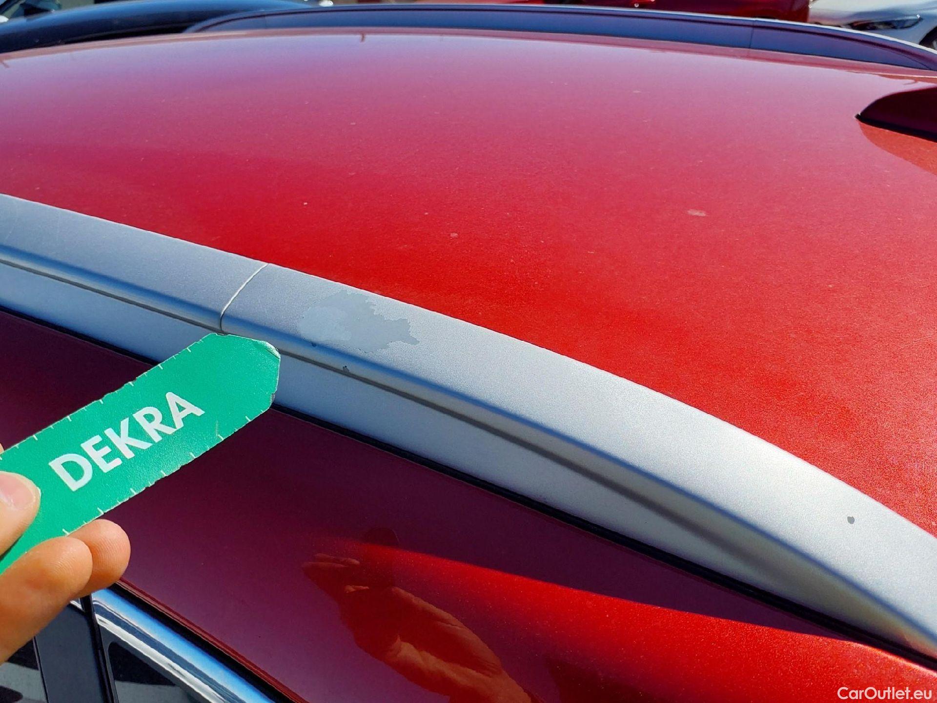  KIA  Niro KIA e- / 2016 / 5P / crossover e- 150kW Emotion (Long Range) #13