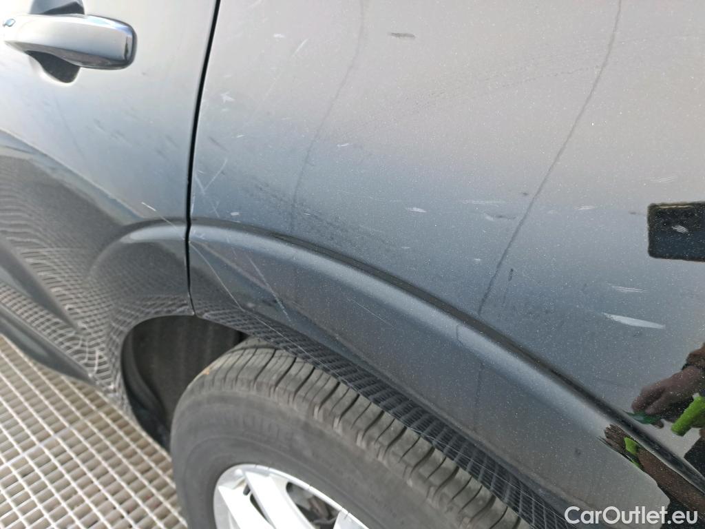  Volvo  XC60 VOLVO  / 2017 / 5P / todoterreno 2.0 B4 D4 AWD Business Plus Auto #18