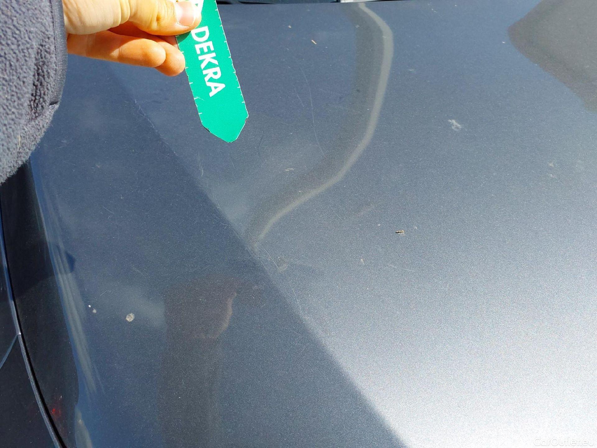  DS  DS7 DS DS 7 Crossback / 2017 / 5P / todoterreno BlueHDi DE 96kW (130CV) Auto. SO CHIC #4