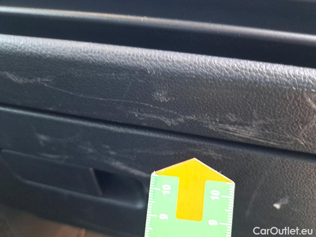  Volkswagen  Golf  VIII Berlina 2.0 TDI 115CV MT6 E6dT #14