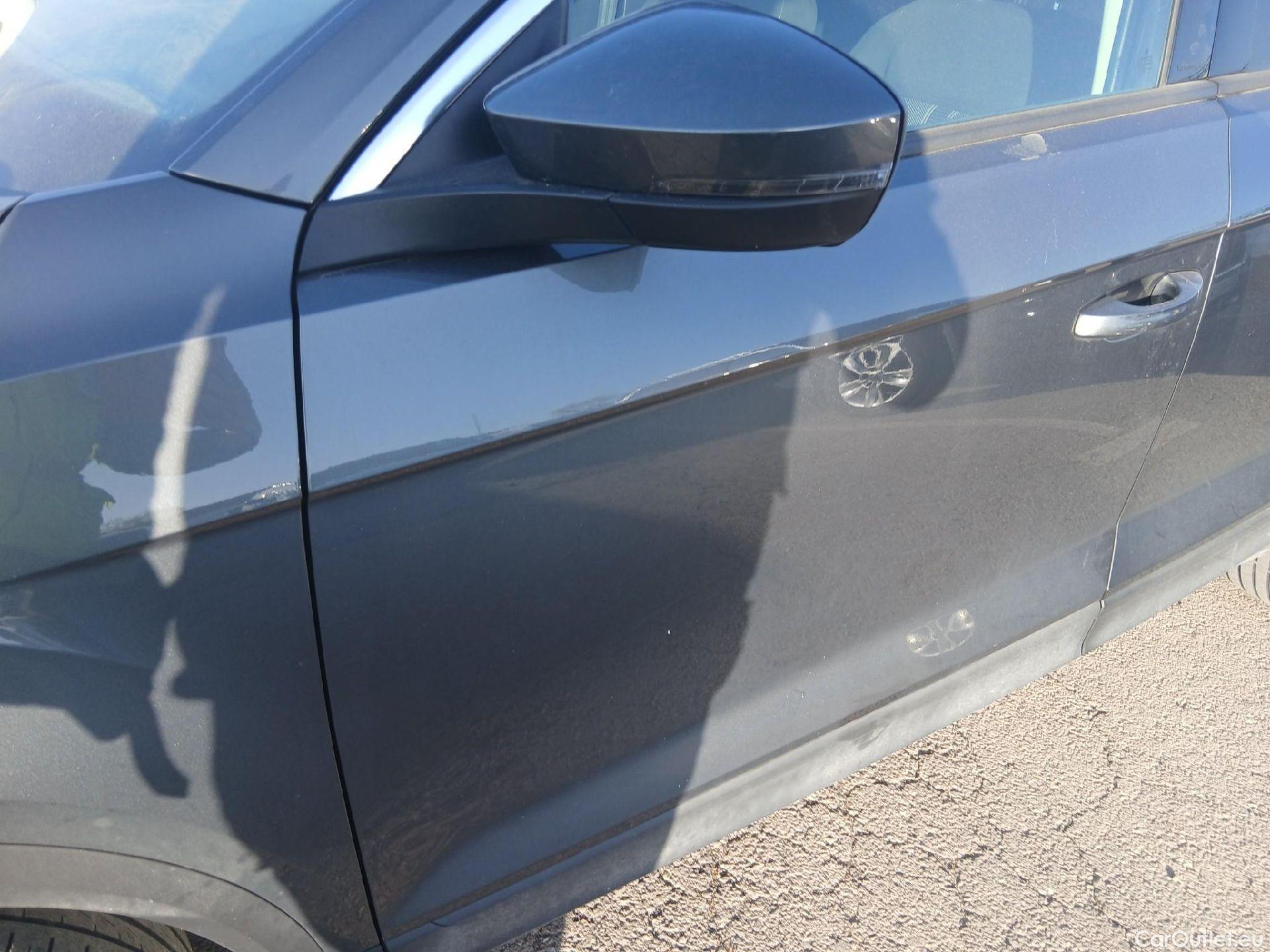  Volkswagen  T-ROC VOLKSWAGEN  / 2017 / 5P / todoterreno Advance 2.0 TDI 110kW (150CV) DSG (AC2) #5