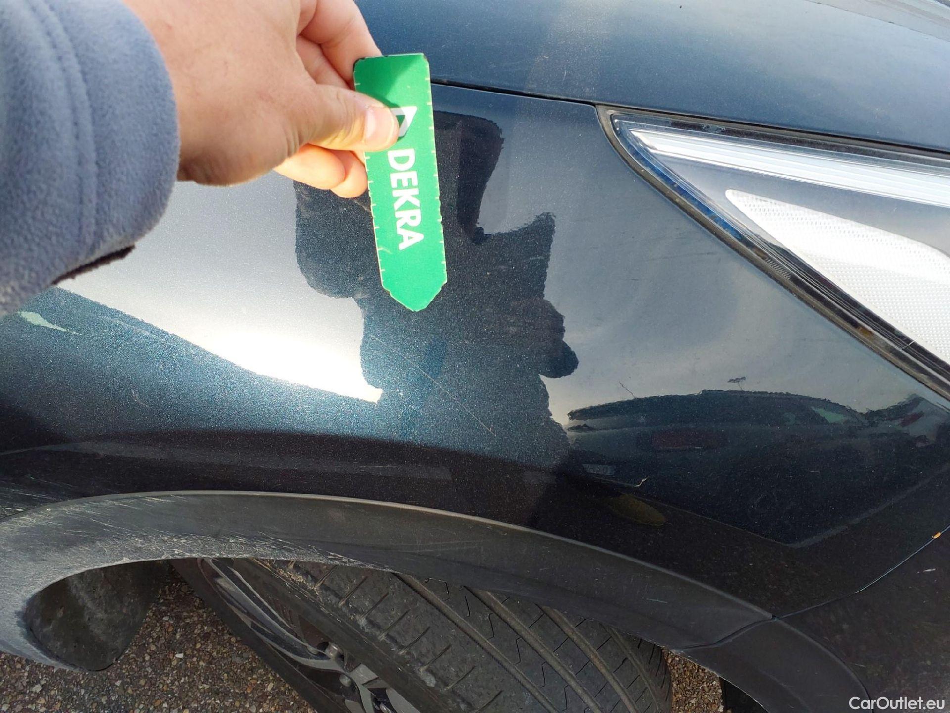  KIA  Niro KIA  / 2019 / 5P / crossover 1.6 GDi HEV 104kW (141CV) Drive #17