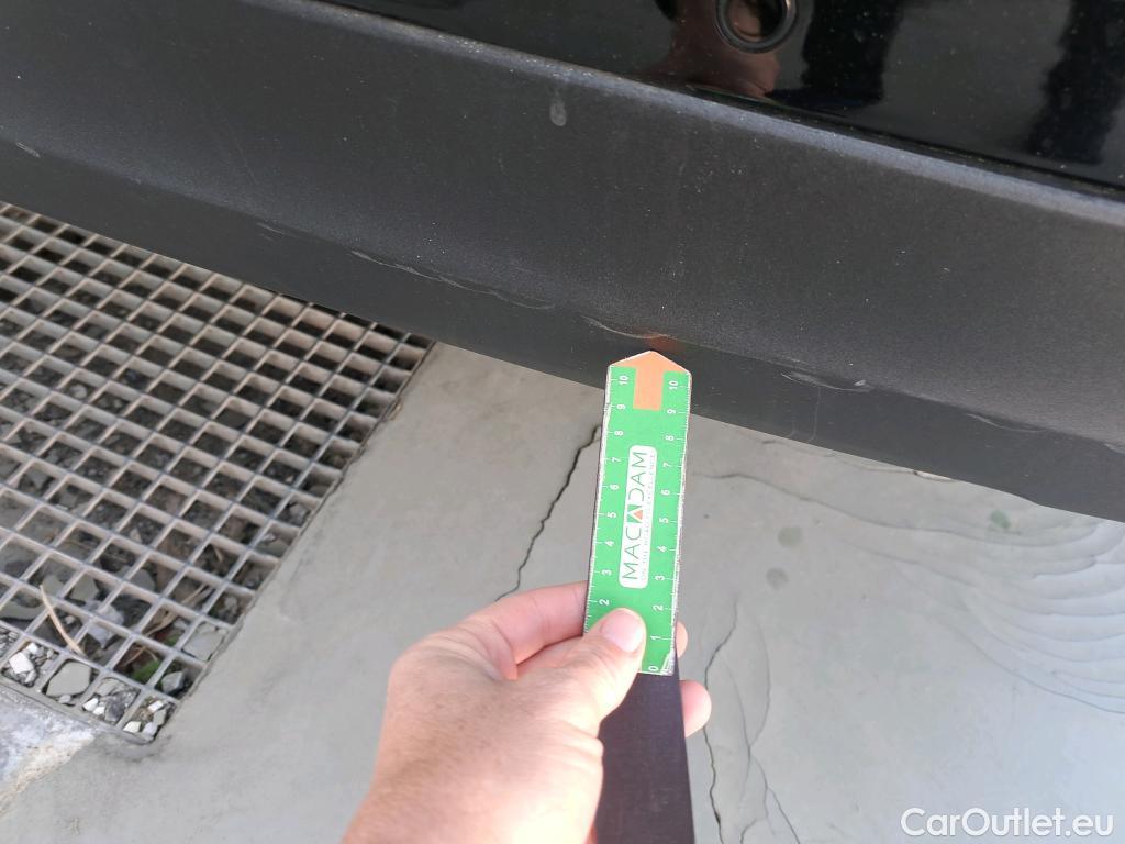  Volvo  XC60 VOLVO  / 2017 / 5P / todoterreno 2.0 B4 D4 AWD Business Plus Auto #25