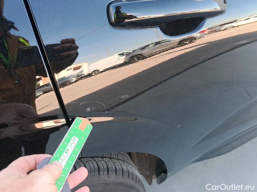  Volvo  XC60 VOLVO  / 2017 / 5P / todoterreno 2.0 B4 D4 AWD Business Plus Auto #11